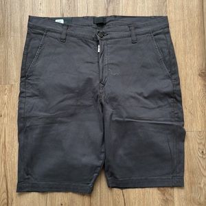Men's Shorts 34W Grey DSTLD Flat Front NWT
